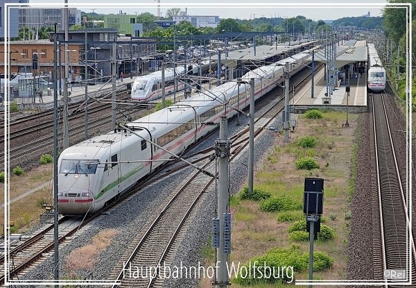 Hauptbahnhof Wolfsburg - Ostern